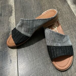 Excellent Condition Boutique Ccocci Bambi Sandals Size 8